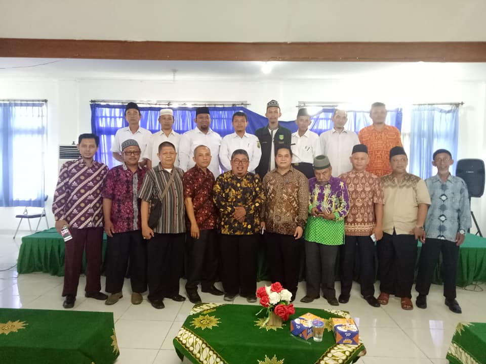 Foto Bersama Bapak Drs. H. M. Jamaluddin Ahmad (Wakil Ketua LPCR PP Muhammadiyah) dengan LPCR Se-Bandar Lampung